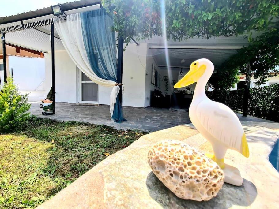 Mom'S Seaside Home Kariani Exterior foto